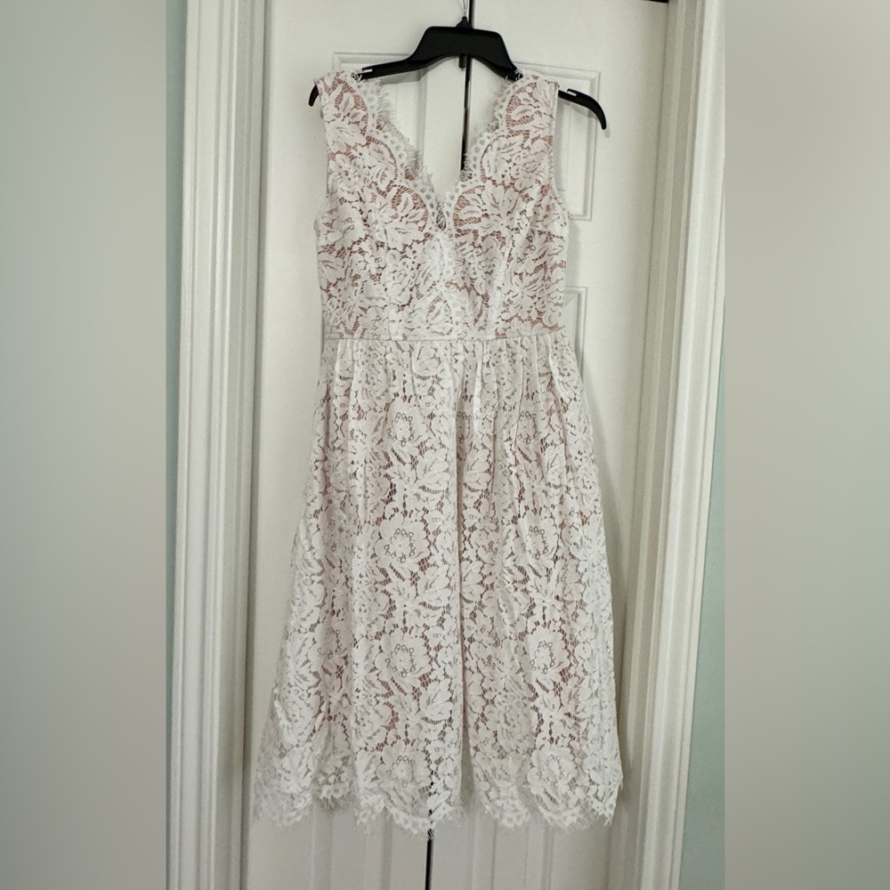 Lulus lace sleeveless white dress